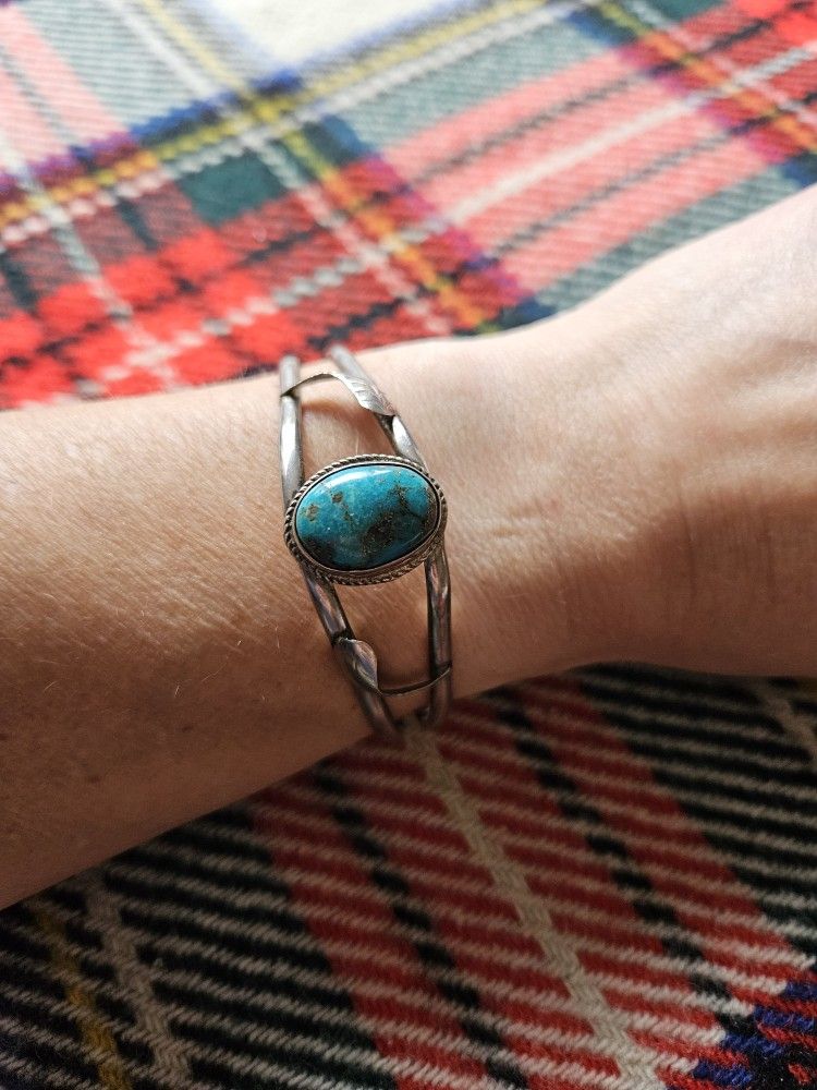 Vintage Turquoise And Sterling Cuff Large Size NO OFFERS 