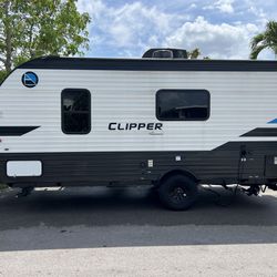 2022       22Ft. Coachmen Clipper Travel Trailer RV Camper 