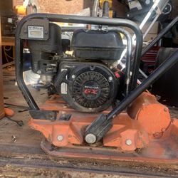 Multi Equipment Vibrator Plate compactor