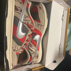 Nike SB Dunk Low Freddy Krueger Size 11