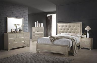 4PC QUEEN BEDROOM SET: QUEEN BED, DRESSER, MIRROR, NIGHT STAND
