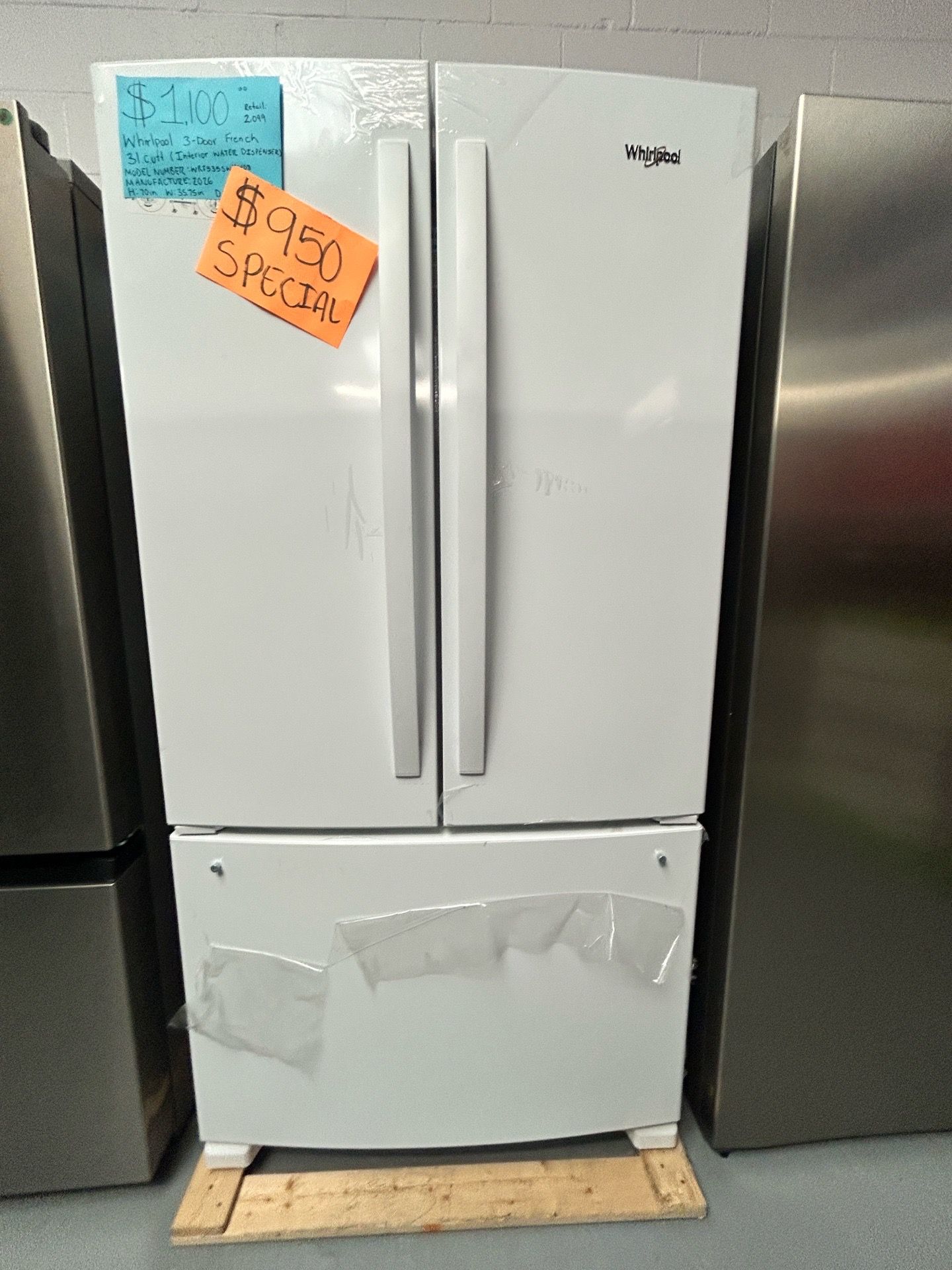 Whirlpool refrigerator brandnew