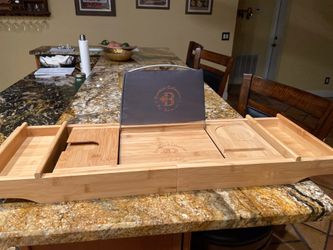 Bathtub stand