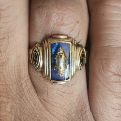 10k Vintage Ring