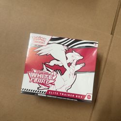 white flare elite trainer box