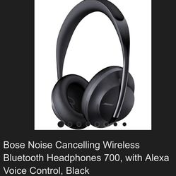 Bose Noise Cancelation Headphones 700 (Like New)