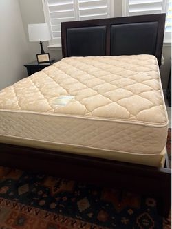 Beautiful queen bed set with like-new mattress, mattress pad, sheets