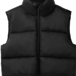 Women's Cropped Puffer Vest Medium 