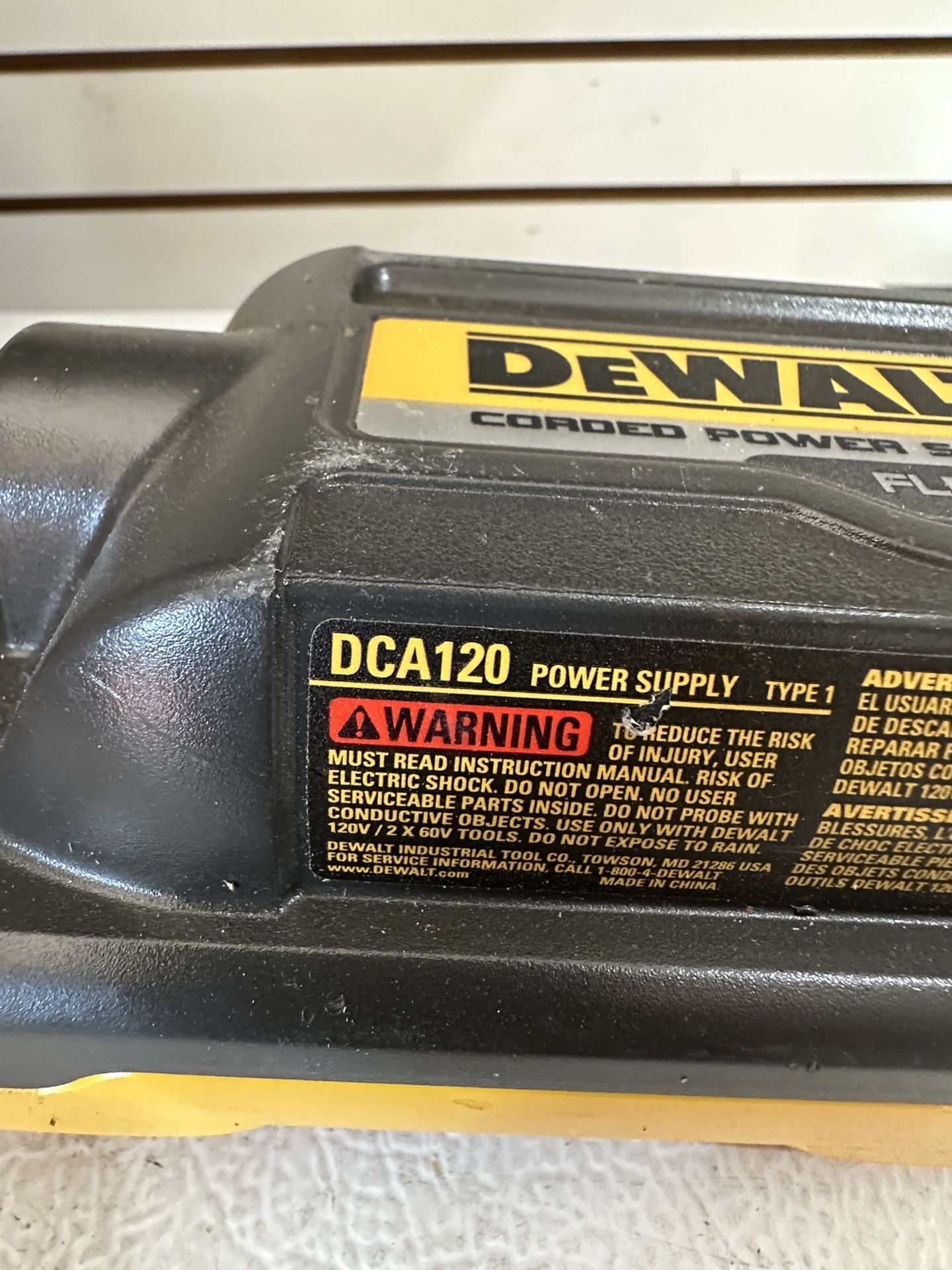 Dca120 dewalt new arrivals