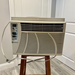 Window AC Air Conditioner Unit with Remote