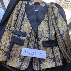 KAWS Supreme Kith Dolce Gabbana Nike Yeezy Jordan OVO Lebron