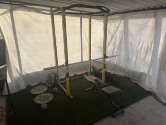 Full Home Gym (weights, Bench, Rack, Clips)