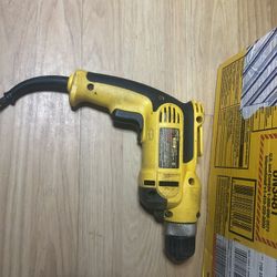 DeWalt Drill 120 V. DWD110