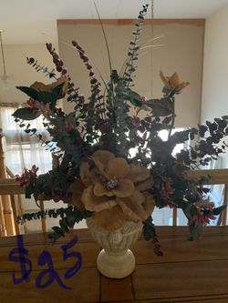 Floral centerpiece
