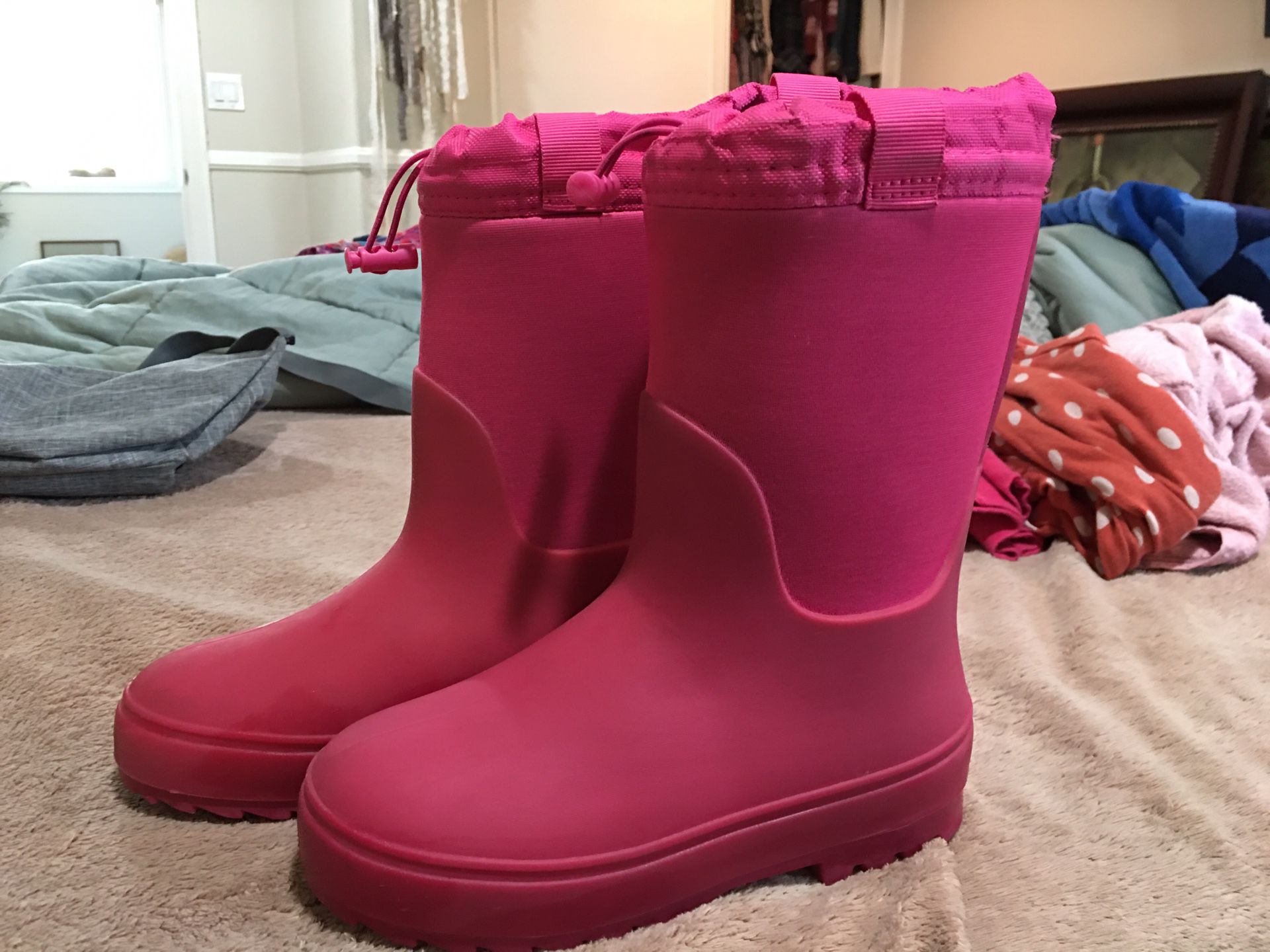 Girls Cat And Jack Snow Boots Size 1