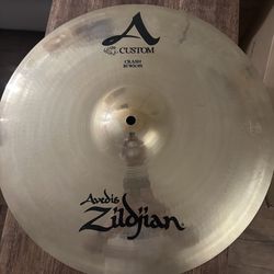 Zildjian A Custom 4 Piece Cymbal Pack. ***MINT***