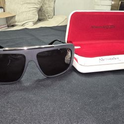 Alexander McQueen Sunglasses 
