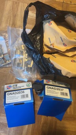 17-22 honda crv pads front and back