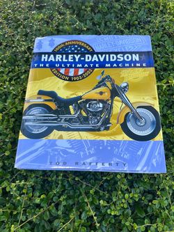 Harley-Davidson The Ultimate Machine Book