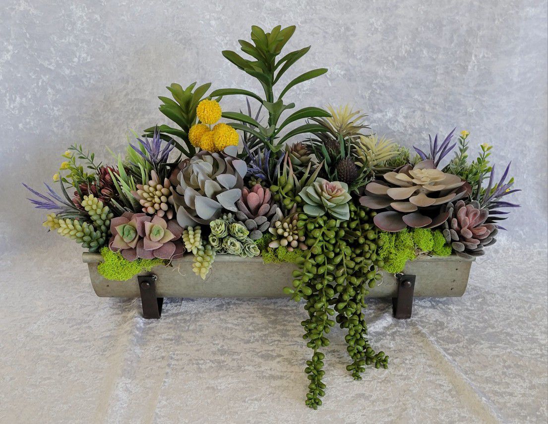 Artificial Succulant Plants Faux Floral Arrangment Centerpiece  Custom Made Brand New