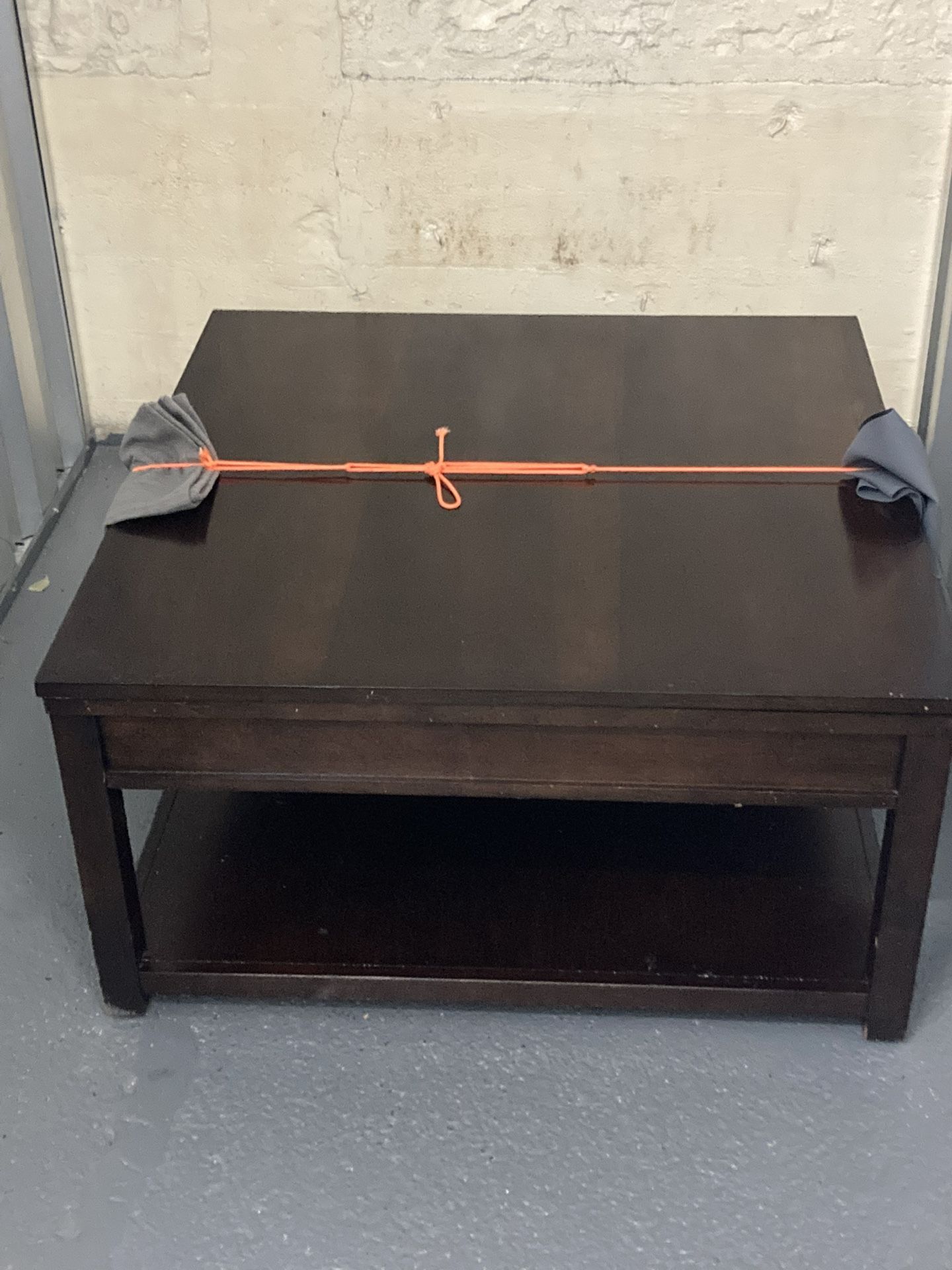 Lift Top Coffee Table
