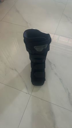New Boot For Sprain Ankles
