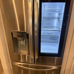 LG refrigerator