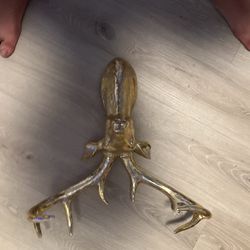 Z Galleries Gold Deer New