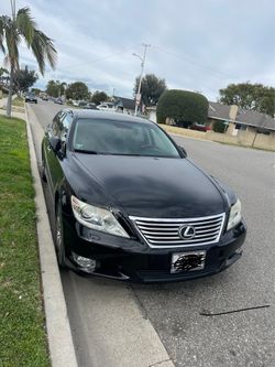 2011 Lexus LS 460L