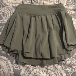 Offline By Aerie Green Pleated Medium Tennis Skort Skirt 