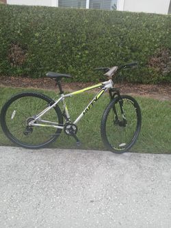 HUFFY 26 in bike
