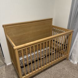 Baby crib