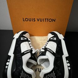 louis vuitton lv trainer sneakers Size 8