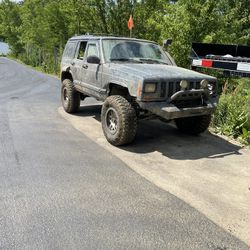 2001 Jeep Cherokee only For OFF ROAD