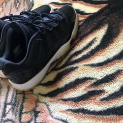 Jordan 11’s Size 12 