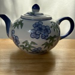 Beautiful Ceramic Tea Kettle