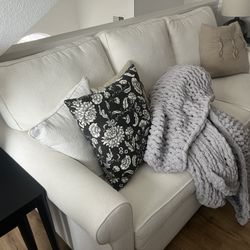 Soft White Cream Couch (Sofa)