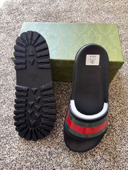 Gucci slides
