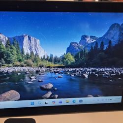 Tablet DELL LATITUDE 5290 2-IN-1  12.5" 8GB Ram I5, 256GB WIN11