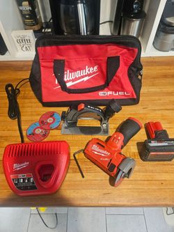 Milwaukee 3" Cutoff Tool Set (M12)