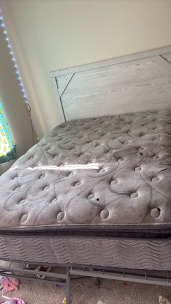 Queen bed