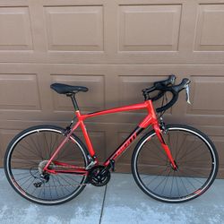 Road Bike Giant Contend 3 ML