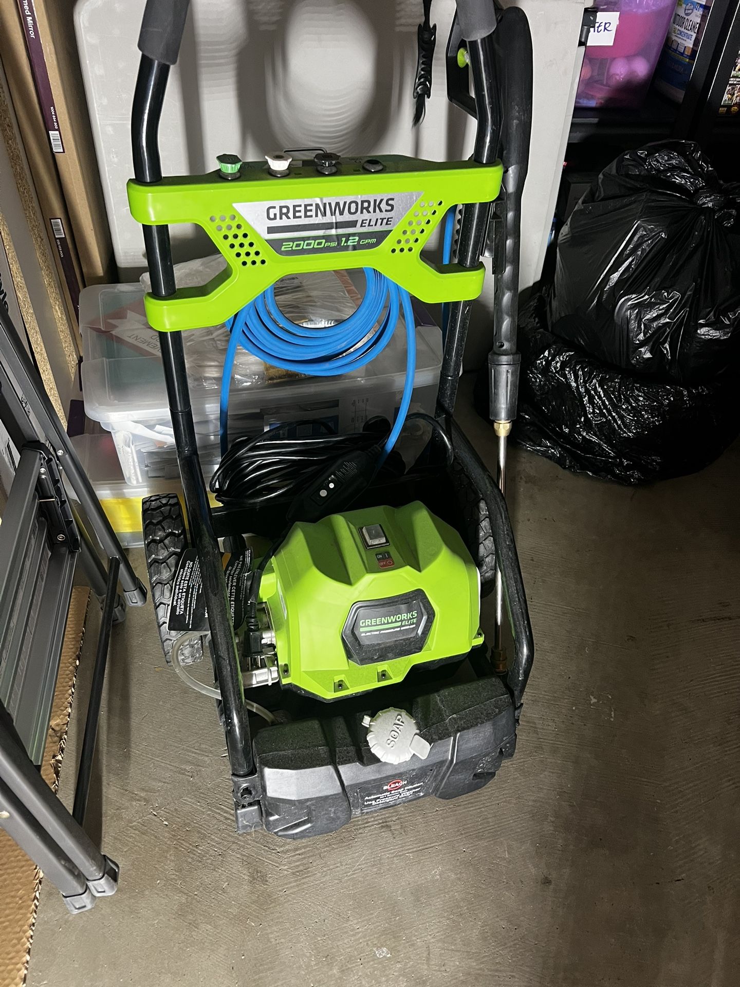 Pressure Washer