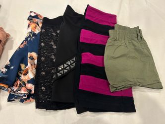 5 women’s skirts bundle small