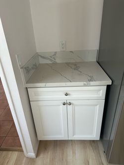 Kitchen cabinets and countertops