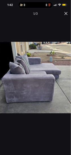 Gray Fabric Sectional Sofa with Chaise
