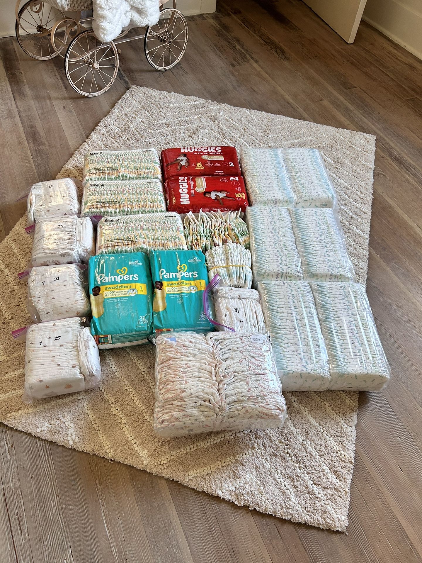 Great Price!!!! 648 Diapers