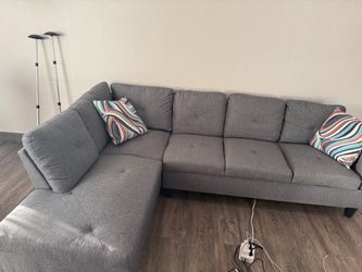Gray Fabric Sectional Sofa with Chaise