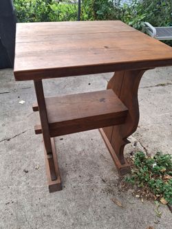 VINTAGE SIDE TABLE