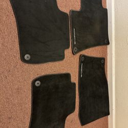 Porsche Cayenne Car Floor Mats